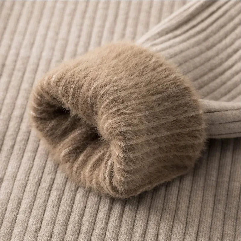 Pearl-Button Ribbed Cashmere-Blend Sweater